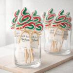 Božićna lizalica jelkica u zelenoj i crvenoj boji