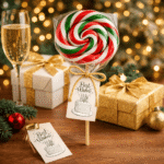 Novogodišnja lizalica crveno zeleno bela kao poklon